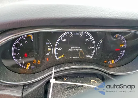 2017 Jeep Grand Cherokee Laredo z USA, uszkodzony, nr VIN 1C4RJFAG5HC768084